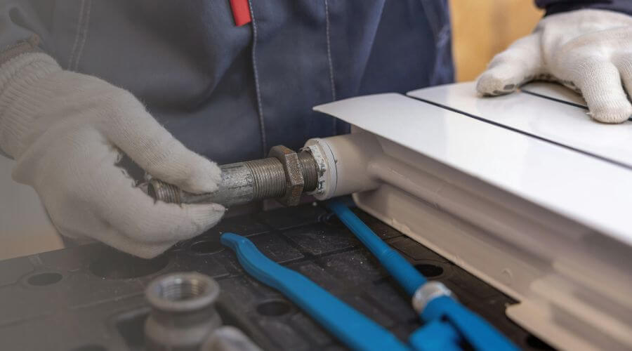 Professional water heater repair services in Santa Elena, TX